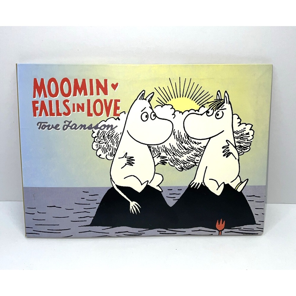 Moomin Falls in Love - Paperback By Jansson, Tove First Edition January 2013